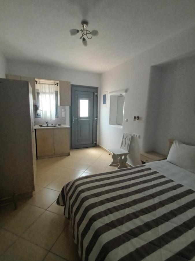 Theofanis Studios Agia Anna  المظهر الخارجي الصورة