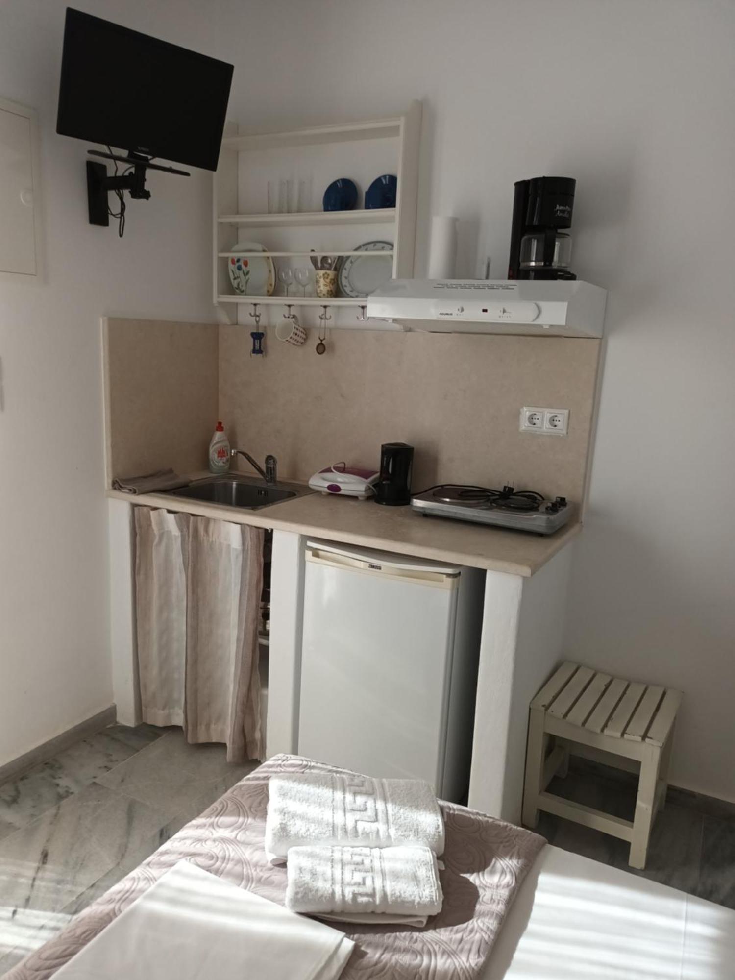 Theofanis Studios Agia Anna  المظهر الخارجي الصورة